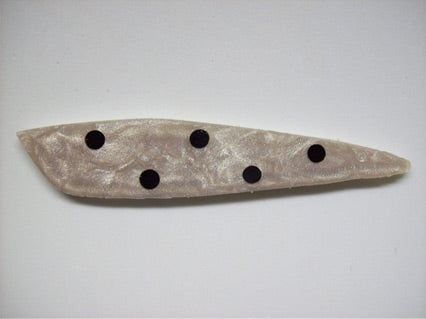 Pearly silver Rocket with black spots